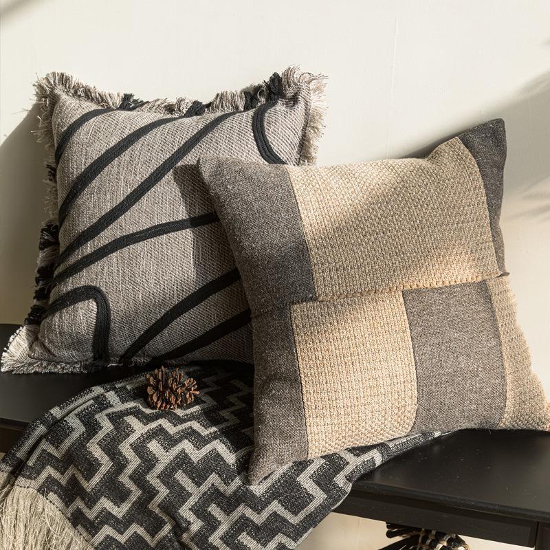 غطاء وسادة منسوج سميك فاخر، غط - مراجعة Textured Throw Natural وسعره