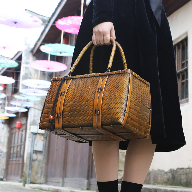 حقائب اليد النسائية الفاخرة مص - مراجعة Woven Basket Set وسعره