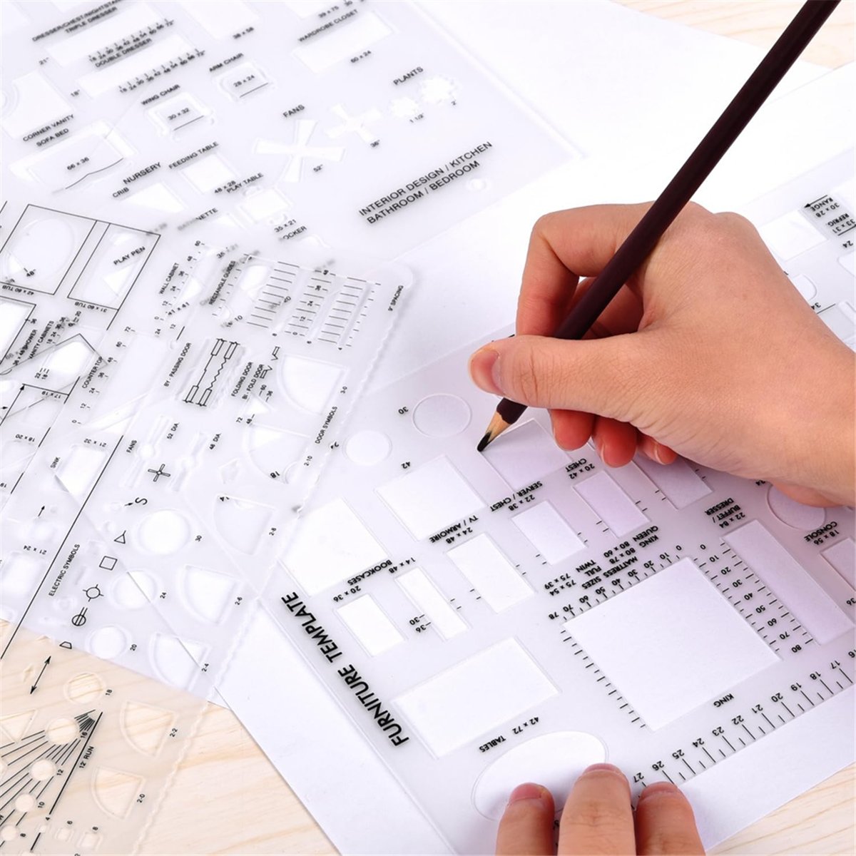 أدوات رسم جديدة T32C ومساطر بأ - مراجعة Interior Design Build وسعره